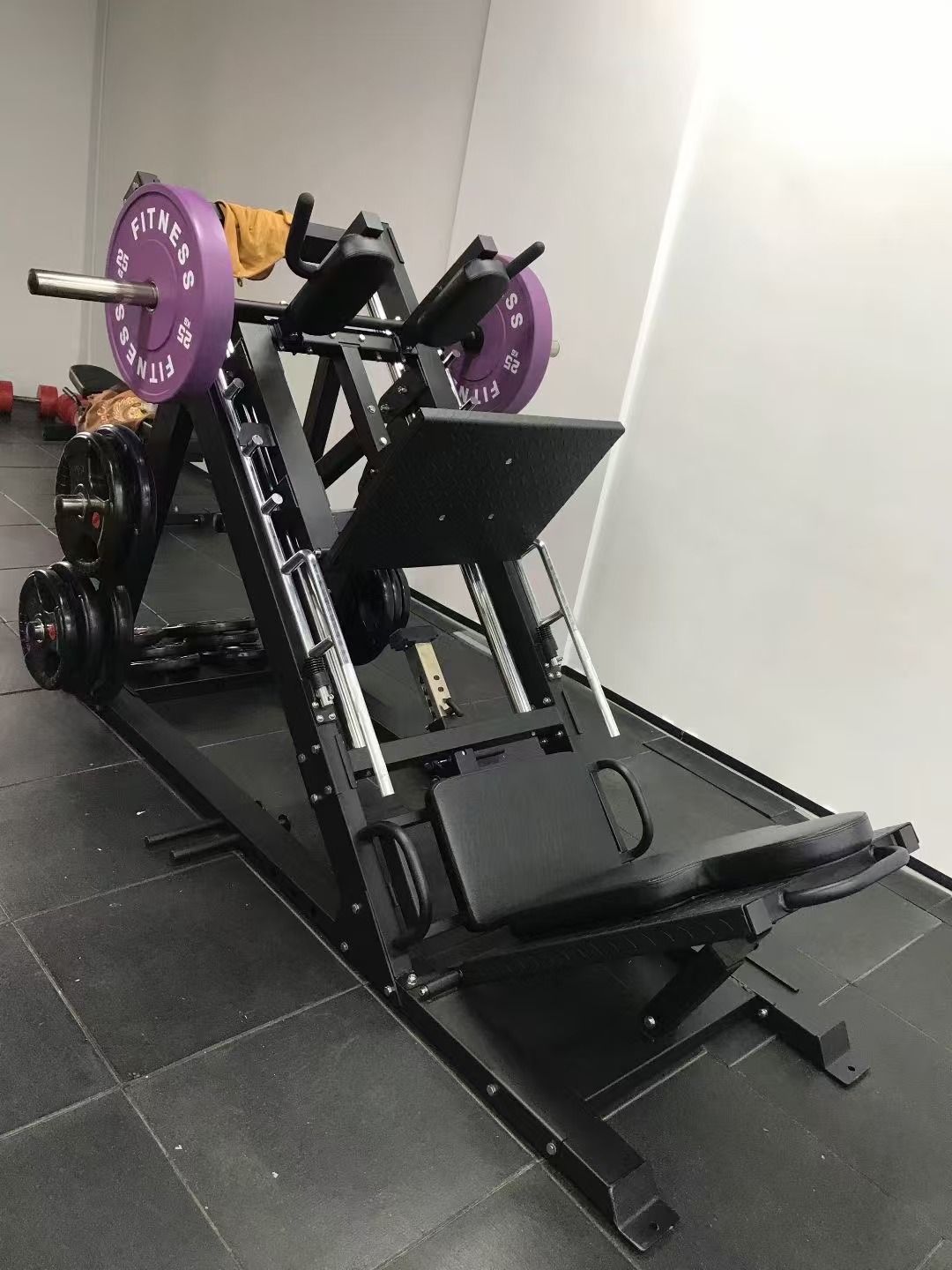 Home Gym Hack - 45-Degree Leg Press Hack Squat Combo