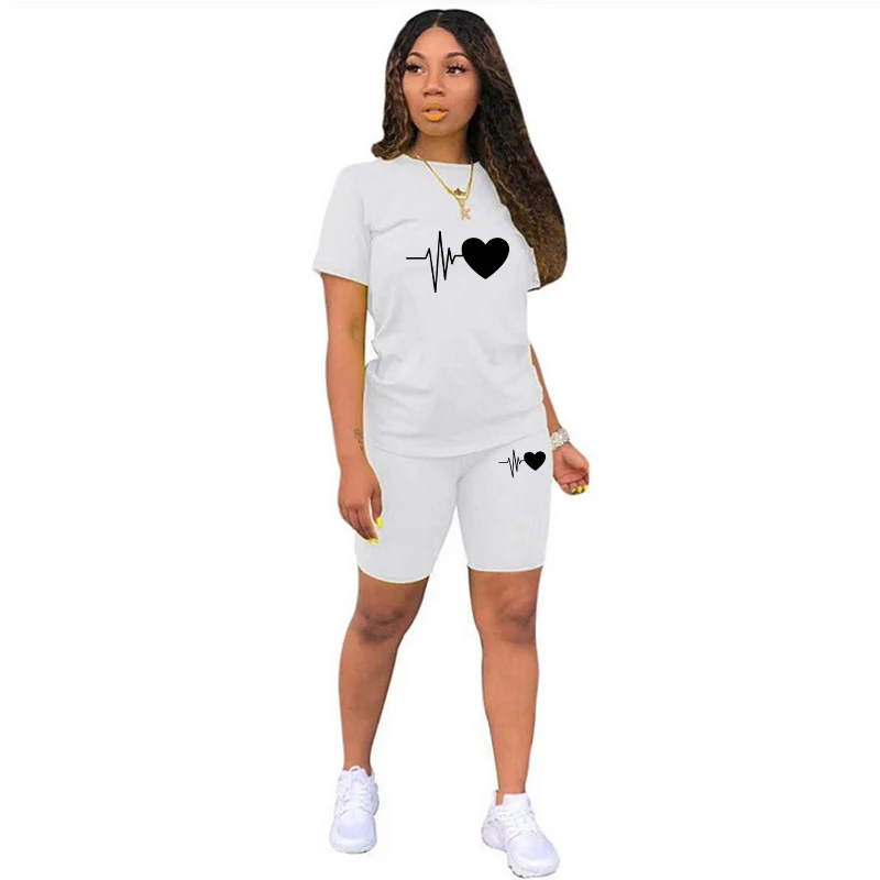 Heart Print Womens Shorts&Tee  - Home Gym Outfit reseña y precio